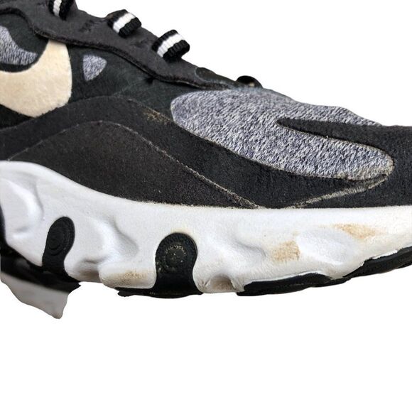 NIKE Air Max 270 React Black Vast Grey Size 4 - Picture 13 of 16
